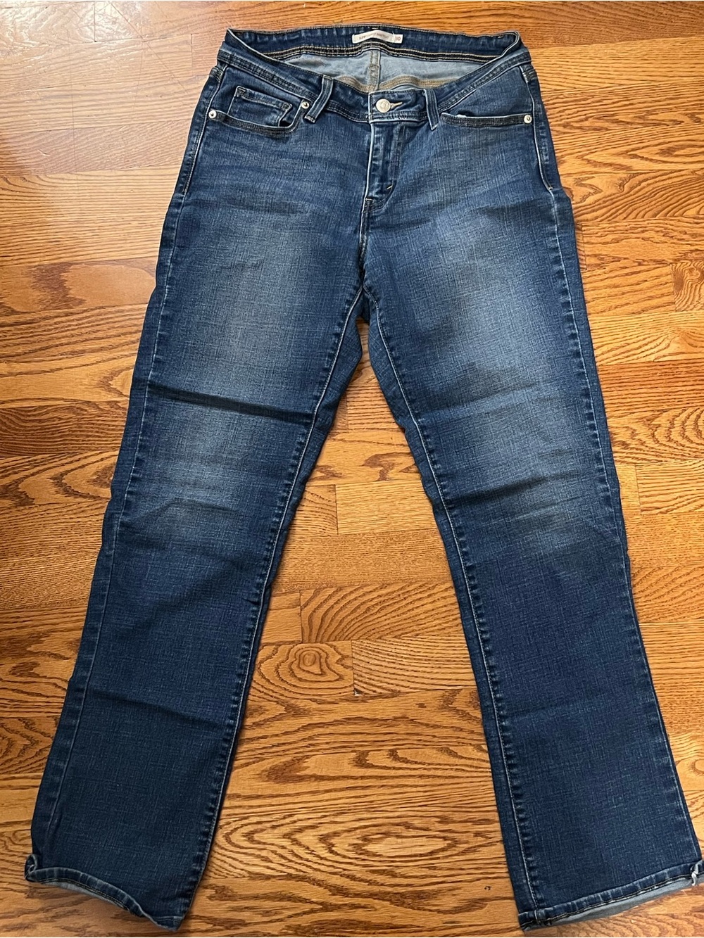 Levi's Women's Boot Cut Jeans in Dark Blue Wash